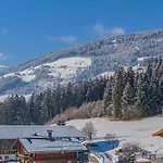 Premium Almrausch Hollersbach im Pinzgau